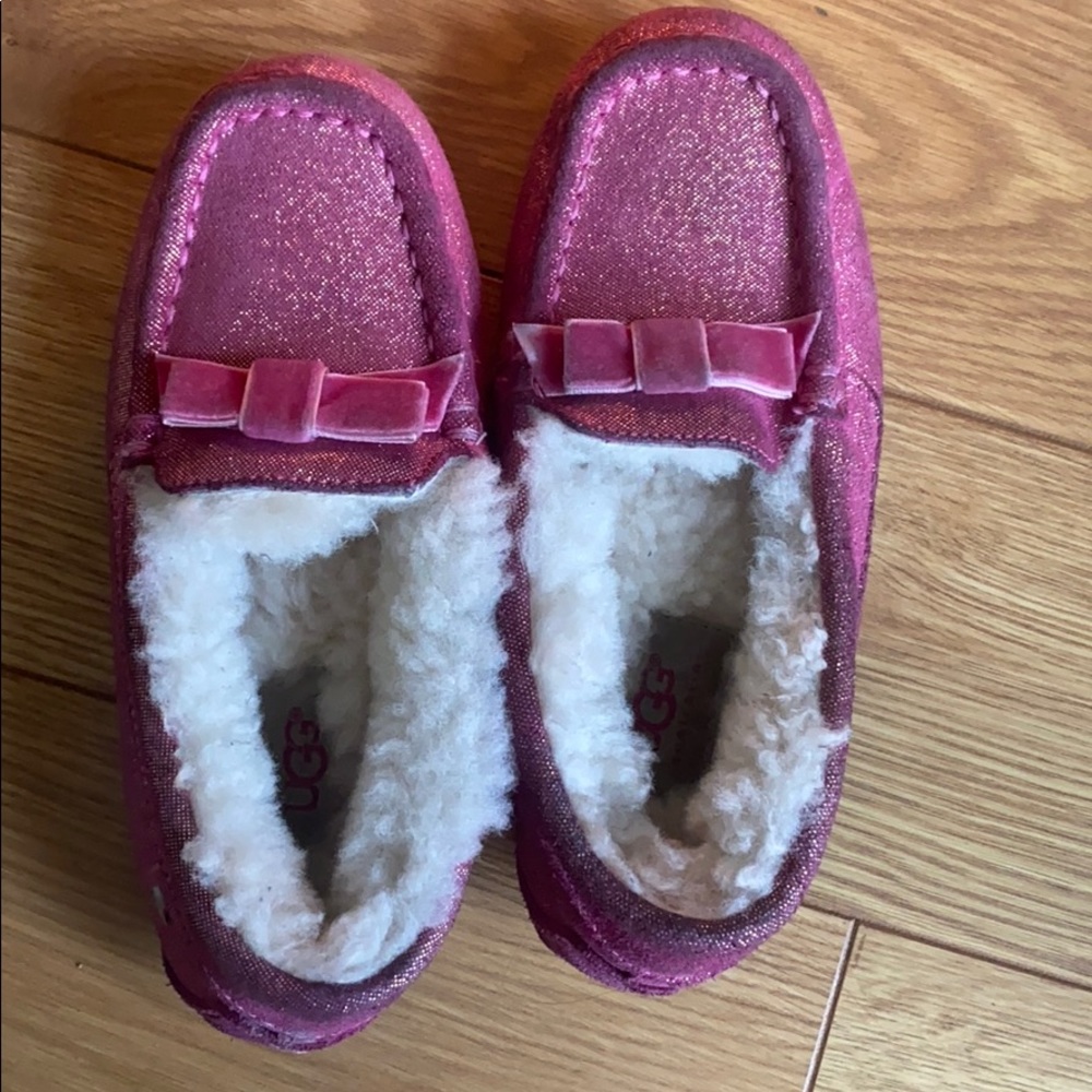Authentic UGGs (for little girls- size 1)